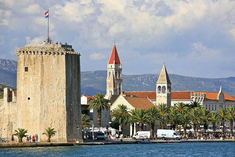Trogir, Croatia - Monterrasol private tours to Trogir, Croatia. Travel agency offers custom private car tours to see Trogir in Croatia. Order custom private tour to Trogir with departure date on request.