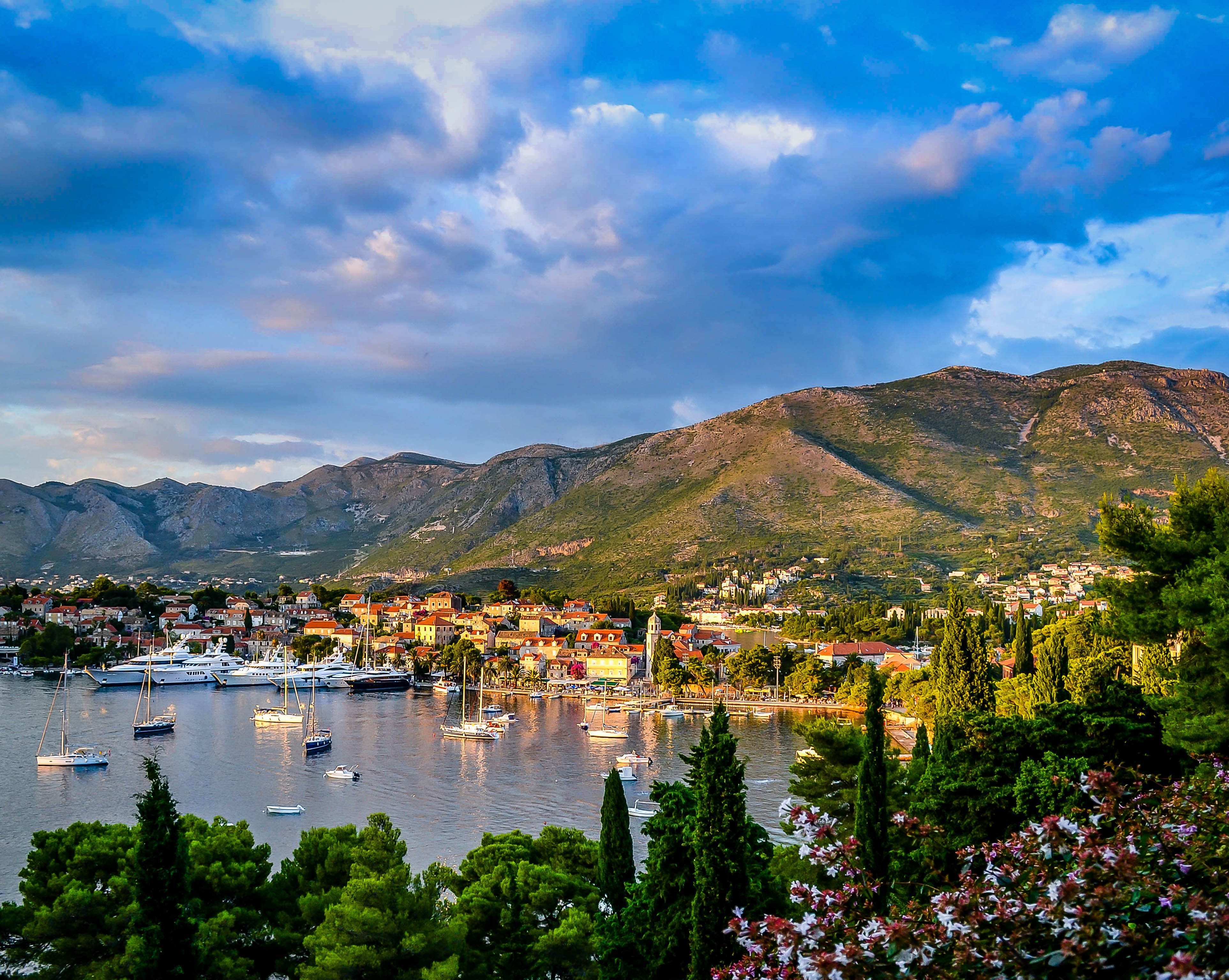 Cavtat, Croatia - Monterrasol private tours to Cavtat, Croatia. Travel agency offers custom private car tours to see Cavtat in Croatia. Order custom private tour to Cavtat with departure date on request.