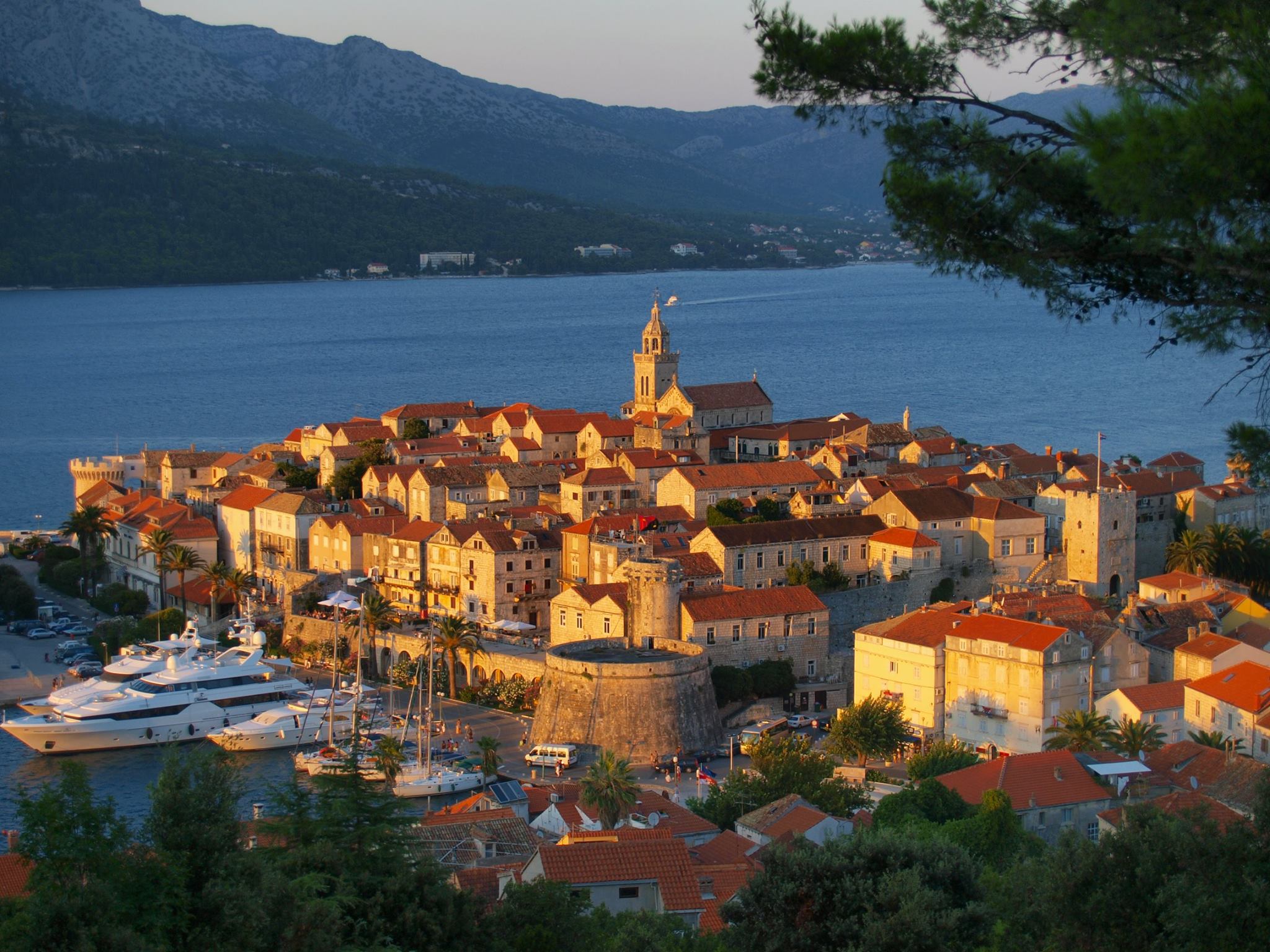 Korčula (Korcula), Croatia - Monterrasol private tours to Korčula (Korcula), Croatia. Travel agency offers custom private car tours to see Korčula (Korcula) in Croatia. Order custom private tour to Korčula (Korcula) with departure date on request.