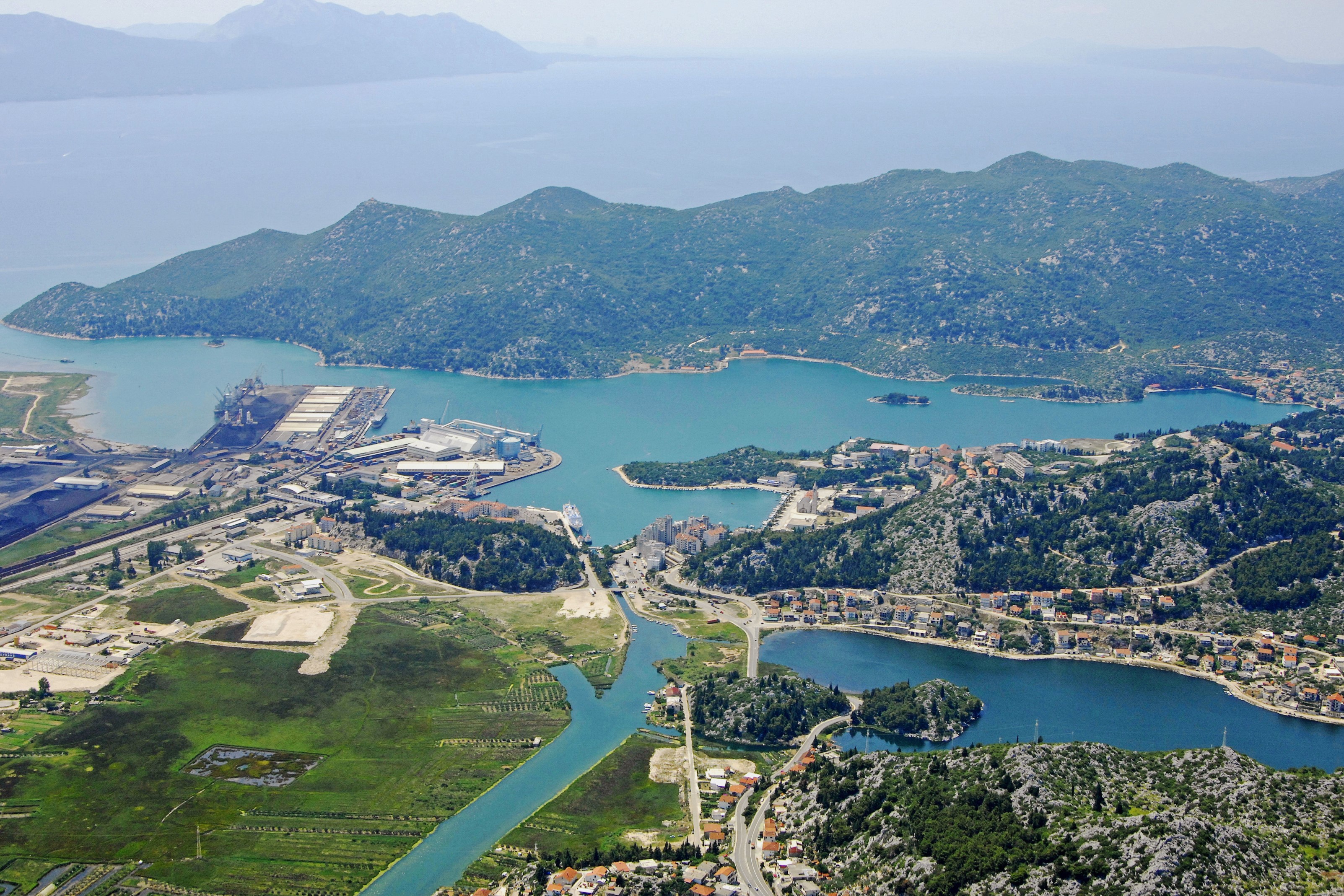 Ploče (Ploce), Croatia - Monterrasol private tours to Ploče (Ploce), Croatia. Travel agency offers custom private car tours to see Ploče (Ploce) in Croatia. Order custom private tour to Ploče (Ploce) with departure date on request.