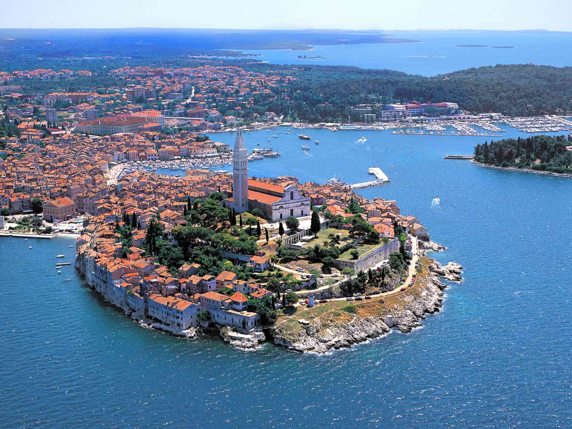 Rovinj, Croatia - Monterrasol private tours to Rovinj, Croatia. Travel agency offers custom private car tours to see Rovinj in Croatia. Order custom private tour to Rovinj with departure date on request.