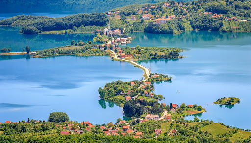 Šćit (Scit), Bosnia and Herzegovina - Discover Bosnia in 4 days roadtrip from Split. Private tour with minivan from Monterrasol Travel.