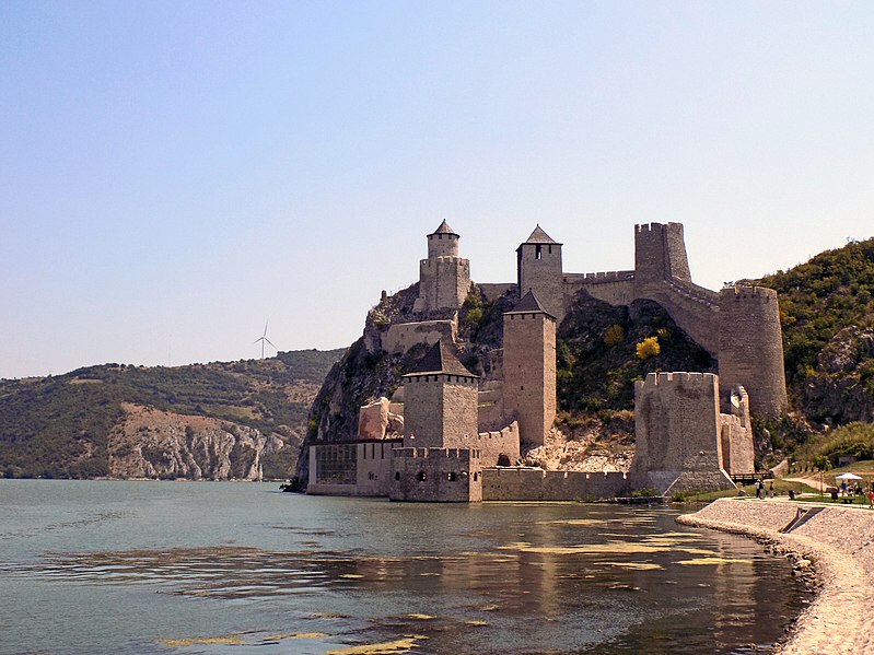 Golubac, Serbia - Monterrasol private tours to Golubac, Serbia. Travel agency offers custom private car tours to see Golubac in Serbia. Order custom private tour to Golubac with departure date on request.