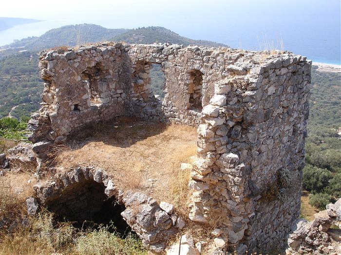 Himarë (Himare), Albania - Monterrasol private tours to Himarë (Himare), Albania. Travel agency offers custom private car tours to see Himarë (Himare) in Albania. Order custom private tour to Himarë (Himare) with departure date on request.